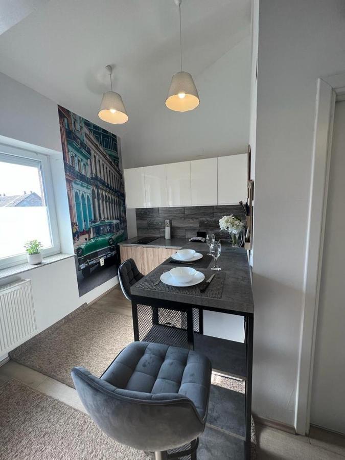 Apartamento Luma 1 Osijek Exterior foto